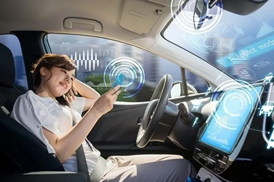 Các Ứng Dụng Hỗ Trợ Lái Xe Ô Tô Hữu Ích